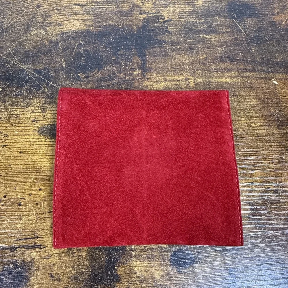 Cartier Red Velvet Service Watch Pouch w/ Pillow – Authentic Service Case – EUC